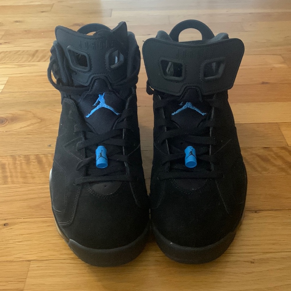 Black and Carolina Blue Air Jordan 5’s